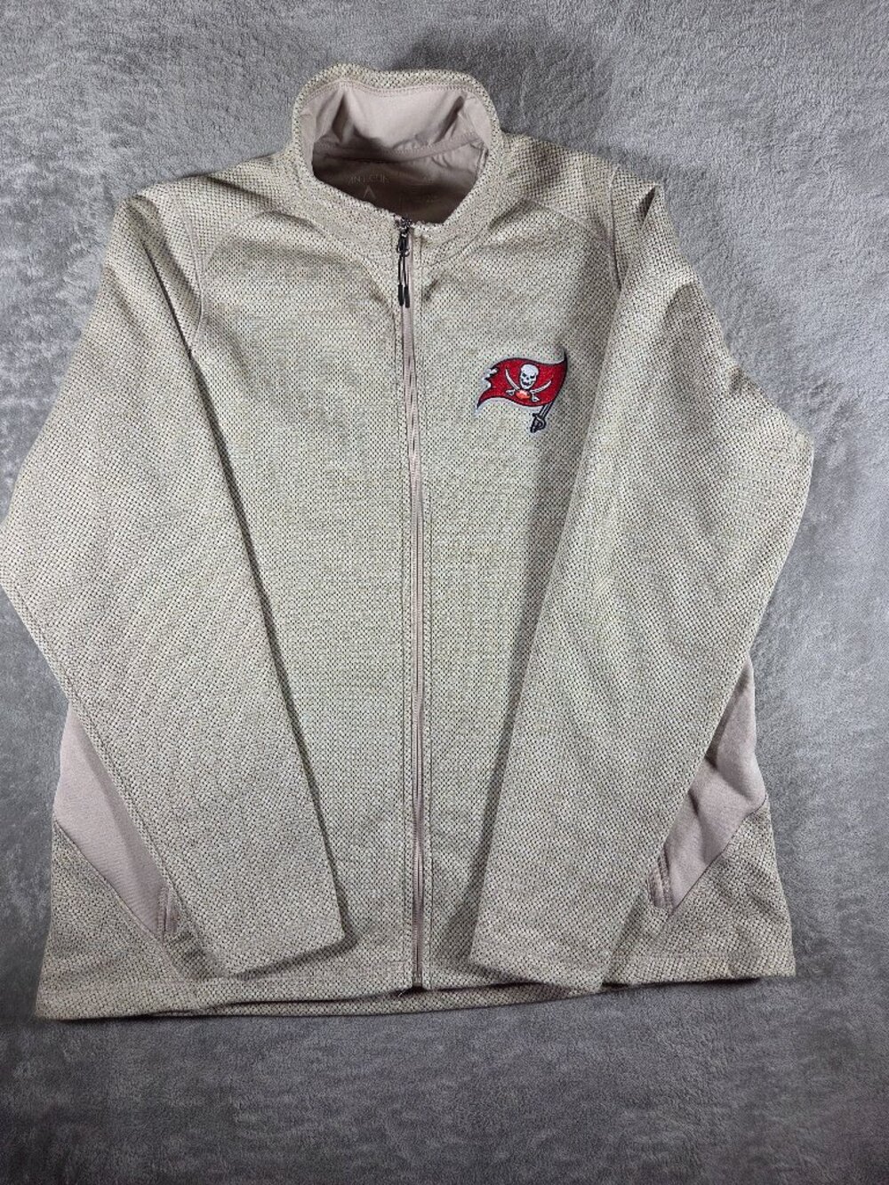Women's Antigua Tampa Bay Buccaneers Heather Gray Full-Zip Jacket Size XL